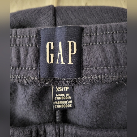 NEW- GAP Deep Blue Sweatpants, Size XS (28) - Picture 3 of 6